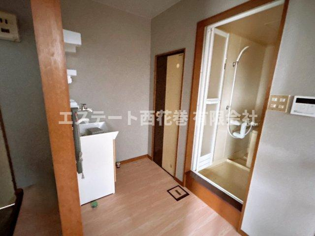 ウィングトップの洗面所