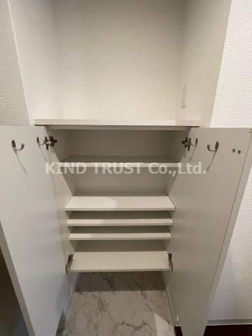 セレニテ天六の収納|専用の収納スペースです