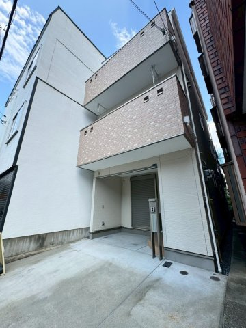 守口市梅園町の外観|京阪本線「土居」駅まで徒歩約2分です。駅近で毎日の通勤通学も楽々です。