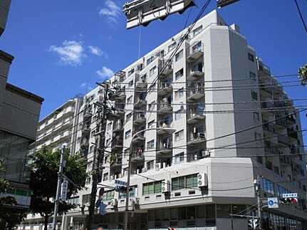 チサンマンション広島の外観