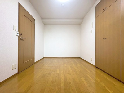 【寝室】 | パレ豊中北桜塚