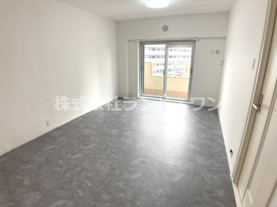 【居間・リビング】 | サニーライフ久米川 | 約11帖のLDｋ