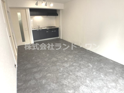 【居間・リビング】 | サニーライフ久米川 | 約11帖のLDｋ