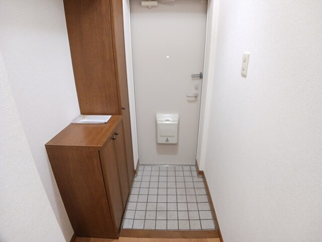イーストコートの玄関|玄関