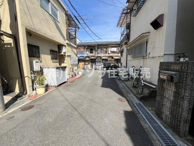 池田3丁目　中古一戸建ての前面道路含む現地写真|■物件内覧・資金計画相談・住宅ローン相談、リフォーム相談、お問合せ受付中■
※当日・翌日のご内覧、ご相談はお電話でのお問合せがスムーズです！