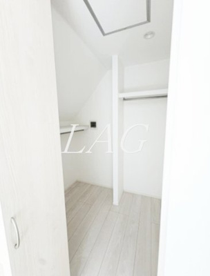 【収納】 | 府中市美好町一丁目戸建 | ウォークインクローゼットです