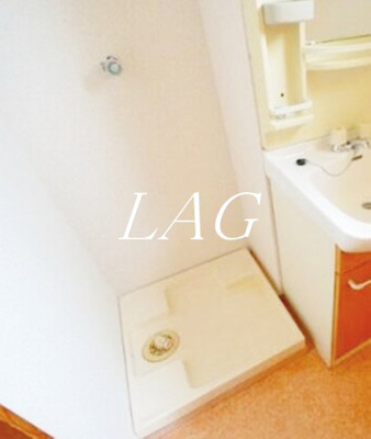 【設備】 | ベルナティオ伊奈 | 室内洗濯機置き場です。