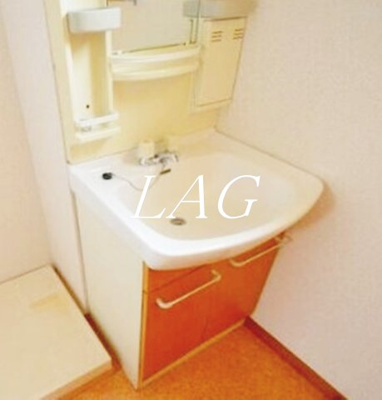 【洗面所】 | ベルナティオ伊奈 | 洗面台です。