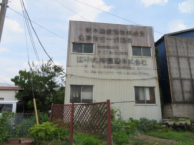 八潮市大字大曽根の倉庫