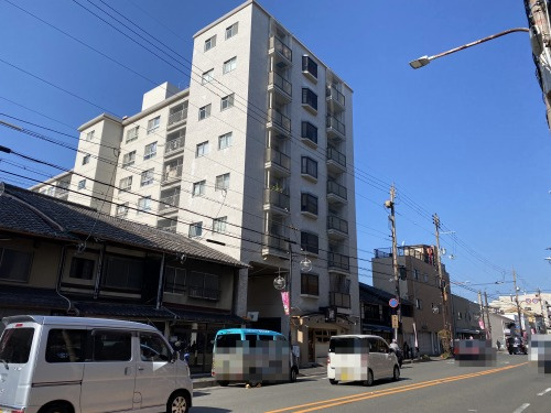 西陣グランドハイツの外観