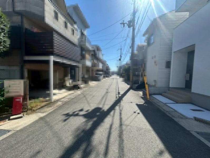 【成約済】向日市鶏冠井町沢ノ東の前面道路含む現地写真|阪急京都線「西向日」駅徒歩約13分です。