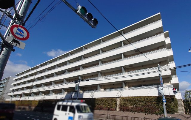 ブリリア茨木下中条の画像