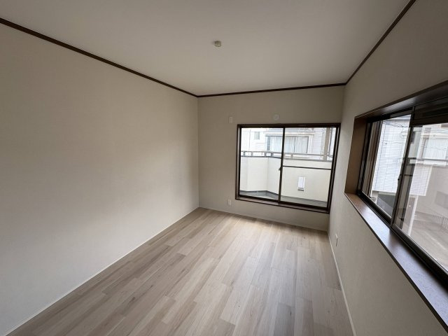 大阪府藤井寺市道明寺4丁目8-53の洋室