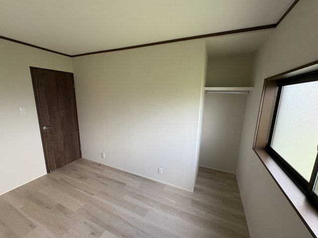 大阪府藤井寺市道明寺4丁目8-53の洋室