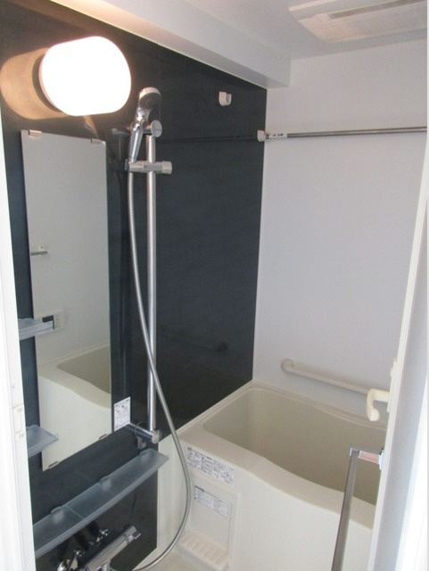 渋谷区広尾１丁目の賃貸マンションの浴室