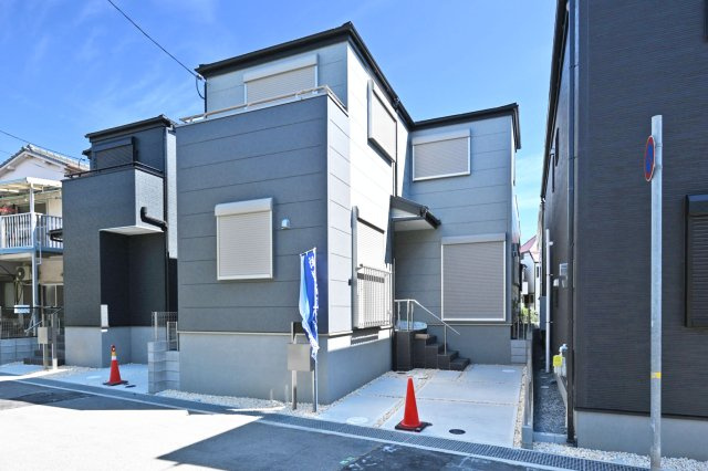 リーブルガーデン西昆陽1丁目新築一戸建て│4LDK+駐車1台可