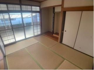 都城市吉尾町の中古一戸建の和室