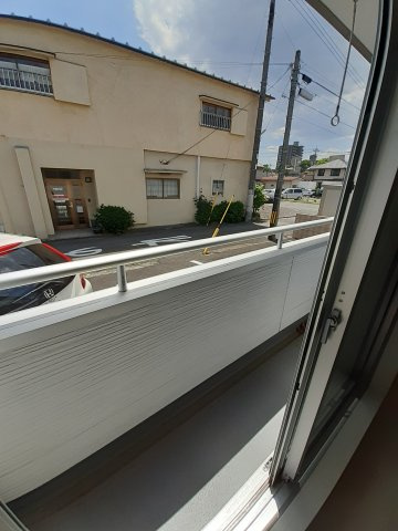 グランバレーⅡのバルコニー|お洗濯にも便利なバルコニー付き