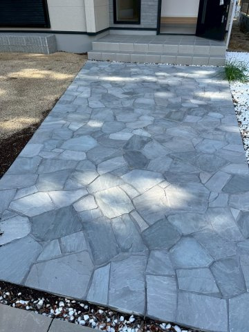 大阪狭山市池尻自由丘新築戸建て4LDKの駐車場