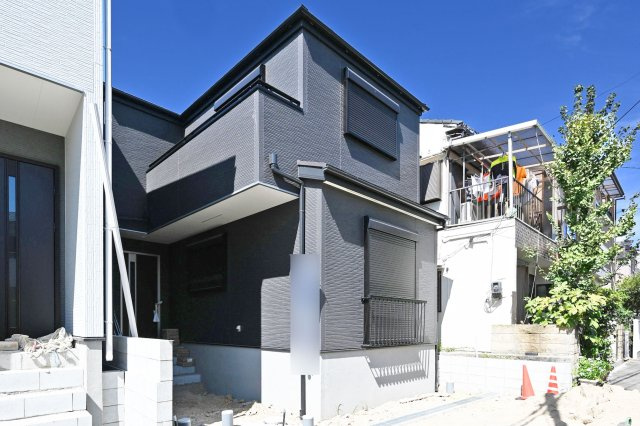 リーブルガーデン西昆陽1丁目新築一戸建て│3LDK+駐車1台可