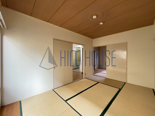 サンハイツ(川越市)の居間・リビング