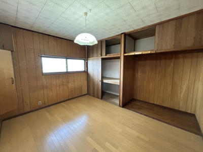 【洋室】 | 長溝町売家 | 明るい床色の２階洋室です！！