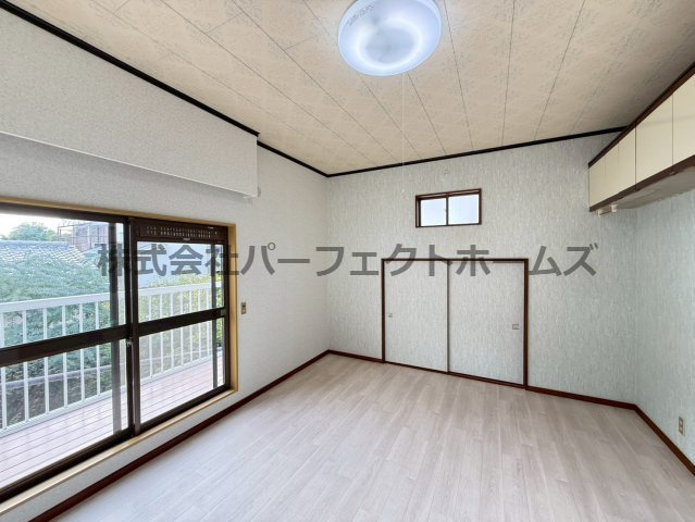 田宮本町戸建　賃貸の居間・リビング|おしゃれな居間です