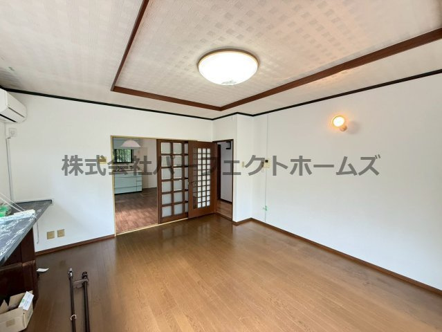 田宮本町戸建　賃貸の居間・リビング