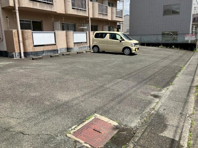 【駐車場】 | ブルースカイ