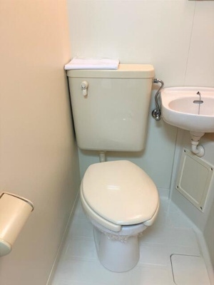 【トイレ】 | ブルースカイ