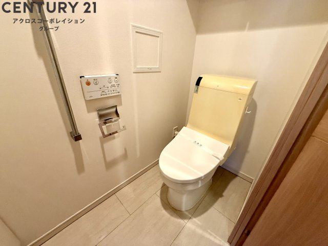 温水洗浄便座です！