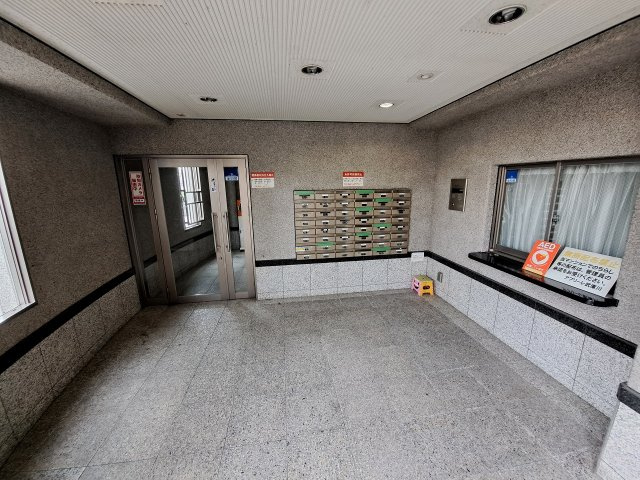 ユーレジデンス武庫川のエントランス