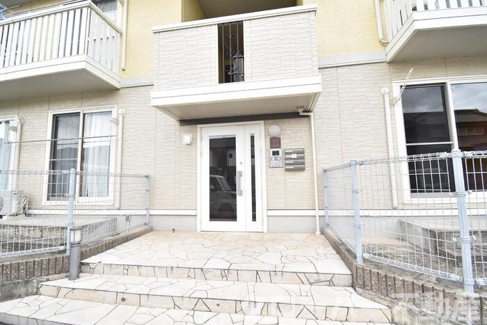 プロヴァンス土器東 B棟のエントランス|エントランス