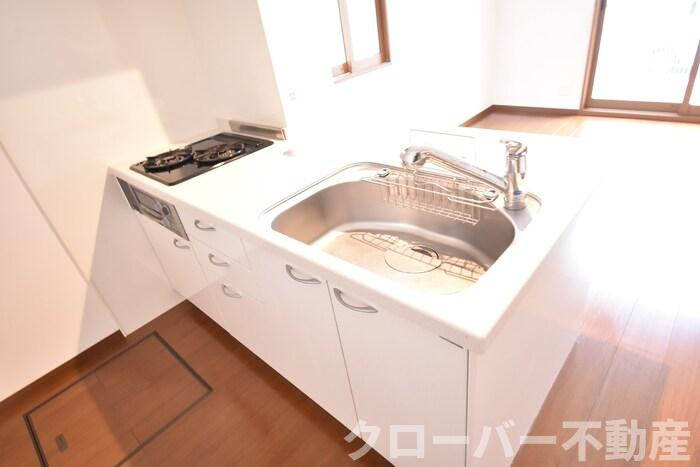 プロヴァンス土器東 B棟のキッチン|キッチン