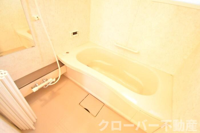 プロヴァンス土器東 B棟の浴室|浴室