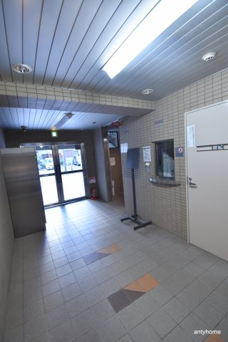 エスリード新大阪第5　仲介手数料無料のエントランス