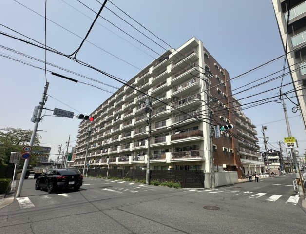 川口サマリヤマンションの外観|JR京浜東北線「西川口」駅徒歩11分
総戸数180戸　管理体制良好です♪