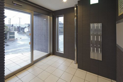 グラーサグランベールのロビー|毎日通るロビーはこのようになっています