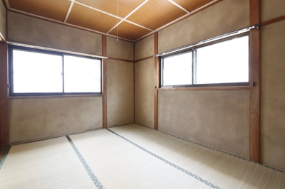 【和室】 | 香芝市穴虫3131-64テラスハウス | 畳の上でゆっくりとくつろげる和室です