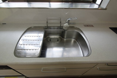 【キッチン】 | 香芝市穴虫3131-64テラスハウス | お料理しやすいキッチンです