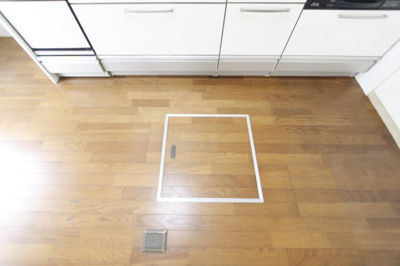 【収納】 | 香芝市穴虫3131-64テラスハウス | 床下収納があります