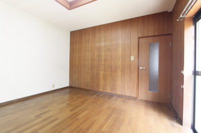 【居間・リビング】 | 香芝市穴虫3131-64テラスハウス | ゆったり過ごせるリビングです