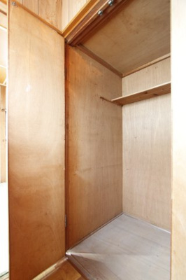 【収納】 | 香芝市穴虫3131-64テラスハウス | 小物を収納するのに便利です