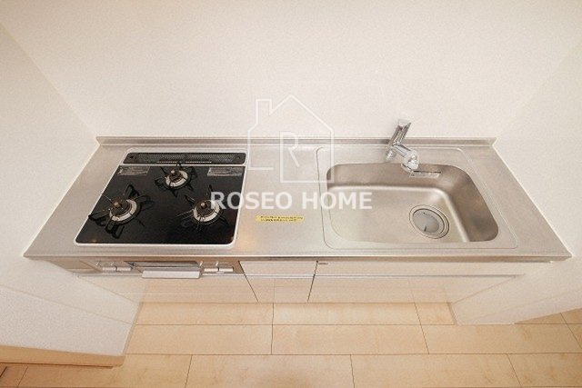 プリムローズ アヴェニューのキッチン|同マンション別部屋：参考写真