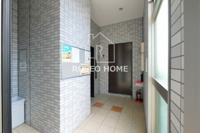 プリムローズ アヴェニューのロビー