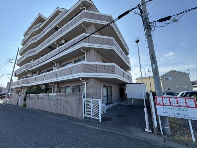 -三丁目不動産-シティホームズ行田弐番館-の外観