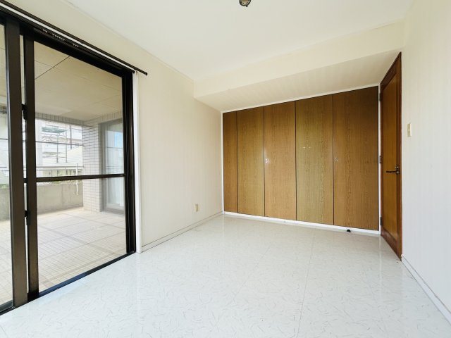 コスタヴェルデの洋室