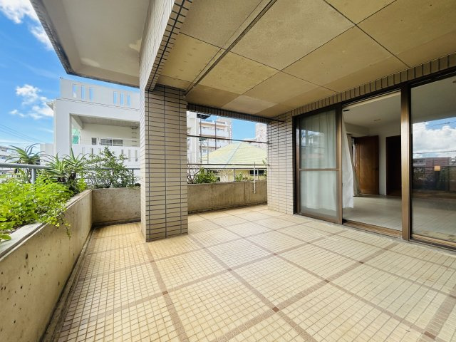 コスタヴェルデのバルコニー