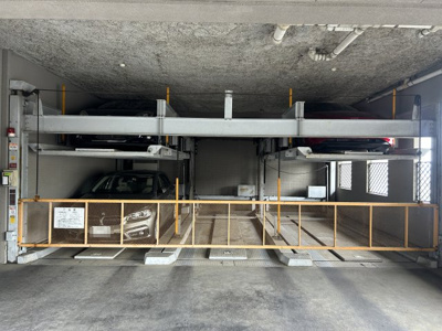 【駐車場】 | フローレンス矢野南弐番館 | 機械式駐車場　空有（令和7年5月現在)　※詳細はお問合せください
※近隣駐車場2台契約中　解約後即時申込みで承継可　
　1台：6000円／月（令和7年7月現在）