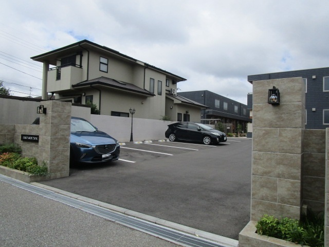 グレイス勝田台　東棟のエントランス|★エントランス★